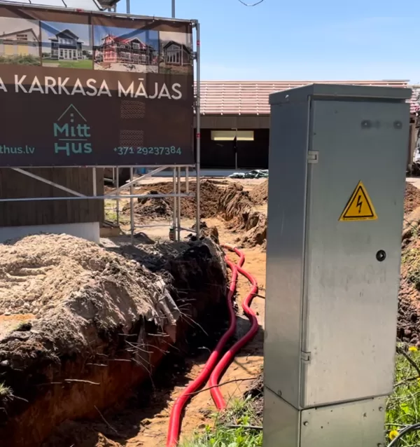 Elektrotīkls no sadales skapja līdz mājai